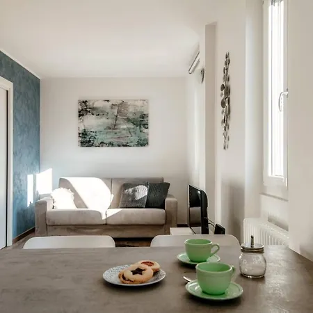 La Vista Del Lago - By Myhomeincomo Apartamento